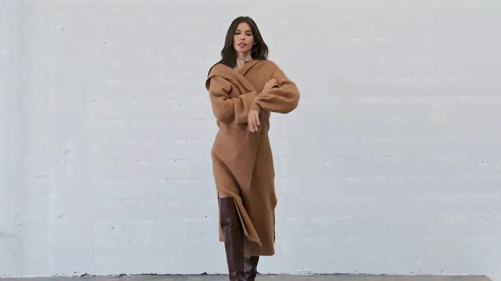 The +Beryll Cashmere Coat: Classic Cashmere
