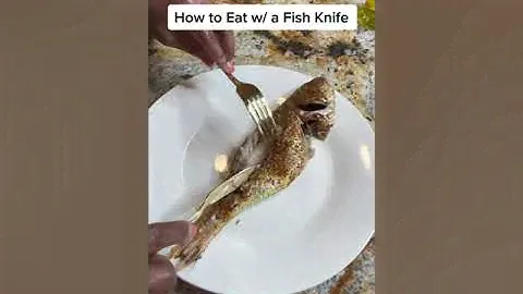 How to Use a Fish Knife