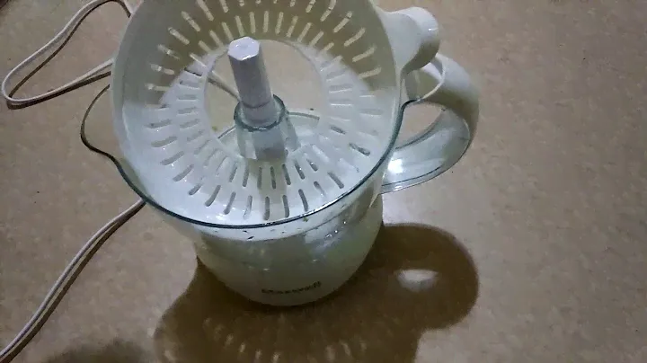 Соковыжималка Maxwell MW 1107